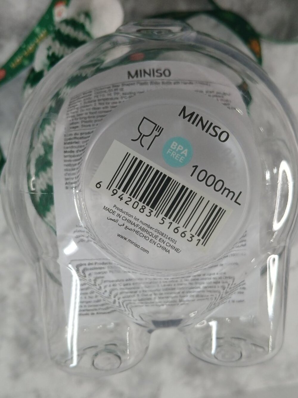 MINISO Christmas Bear Water Bottle 1000mL Green BPA-Free Kids Straw Cup w/ Strap - Picture 3 of 8